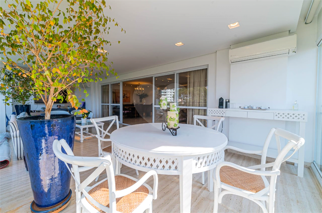 Apartamento 285m²  em Altíssimo Padrão à venda na Moóca