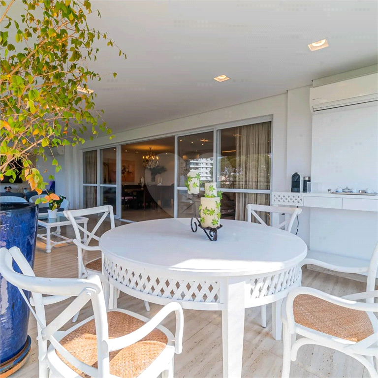 Apartamento 285m²  em Altíssimo Padrão à venda na Moóca
