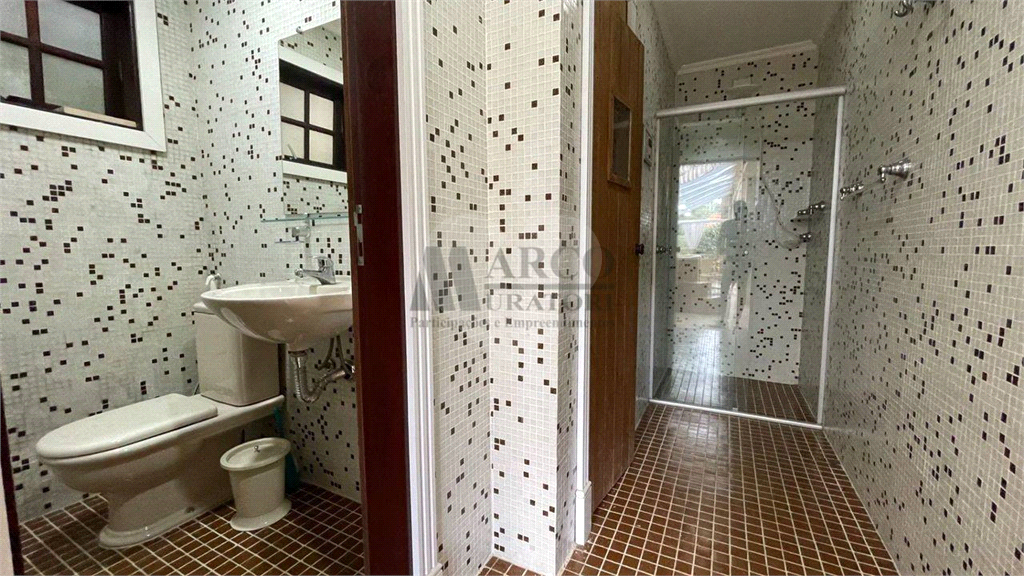 Casa com 5 suites, 585 m² Descansópolis – Condomínio Residencial Véu da Noiva - Campos do Jordão/SP