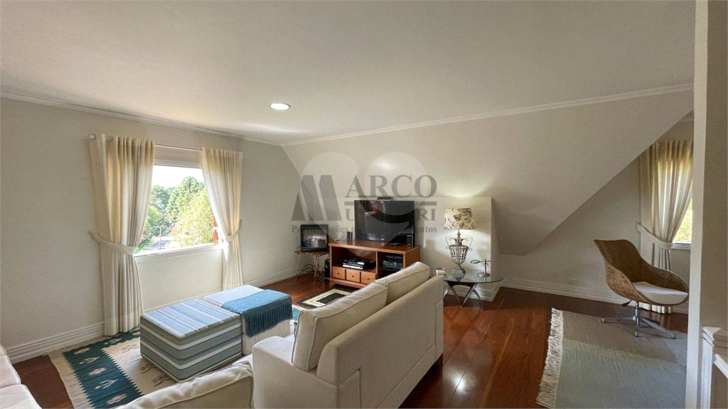 Casa com 5 suites, 585 m² Descansópolis – Condomínio Residencial Véu da Noiva - Campos do Jordão/SP