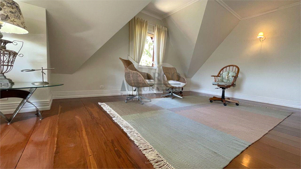 Casa com 5 suites, 585 m² Descansópolis – Condomínio Residencial Véu da Noiva - Campos do Jordão/SP