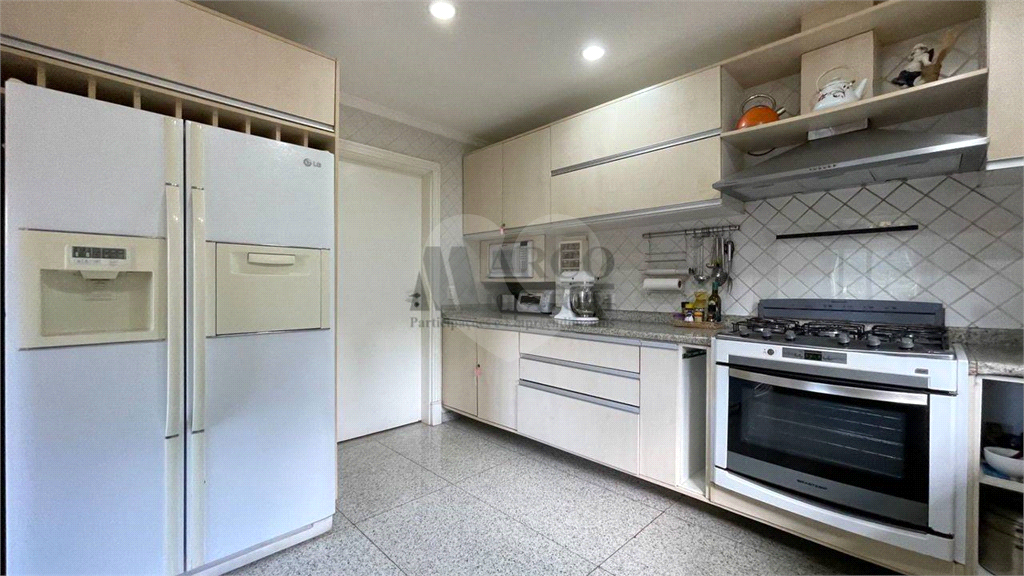 Casa com 5 suites, 585 m² Descansópolis – Condomínio Residencial Véu da Noiva - Campos do Jordão/SP