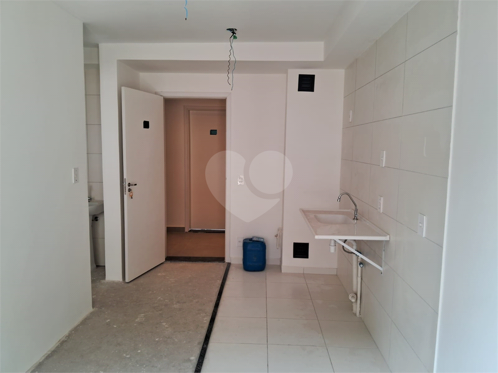 APARTAMENTO em TUCURUVI