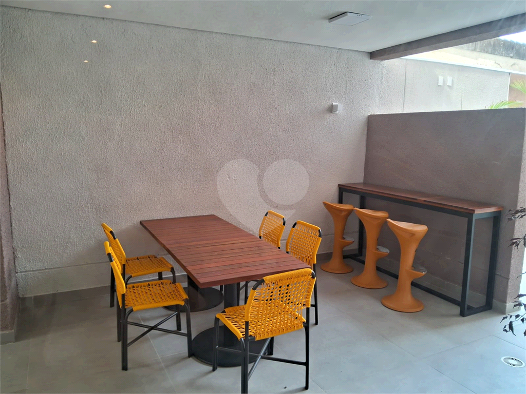 APARTAMENTO em TUCURUVI