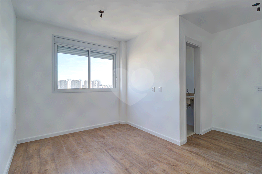 Apartamento 3 Quartos, 1 suíte, na Chácara Santo Antônio Zona Sul