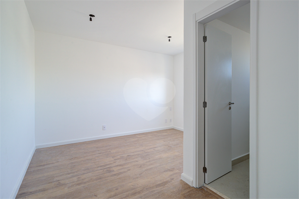 Apartamento 3 Quartos, 1 suíte, na Chácara Santo Antônio Zona Sul