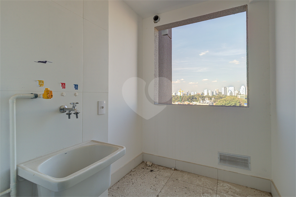 Apartamento 3 Quartos, 1 suíte, na Chácara Santo Antônio Zona Sul