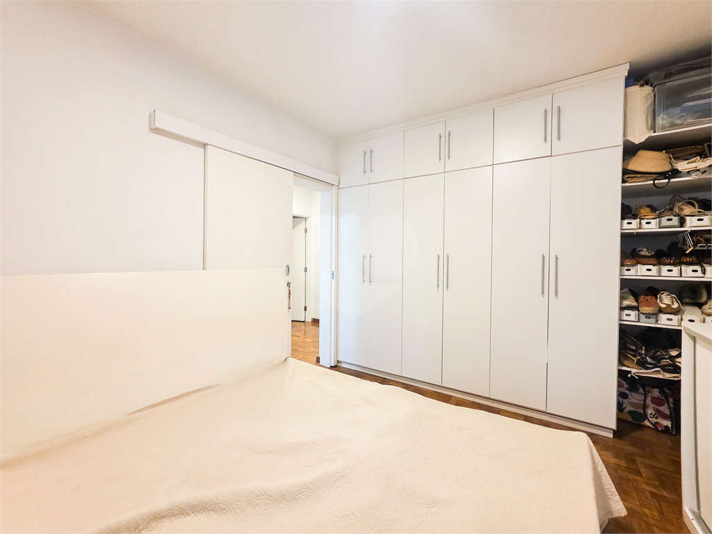 Apartamento - Jardins - 3 Quartos / Dormitórios - 1 Vaga - Venda / Compra - Próximo ao Metrô