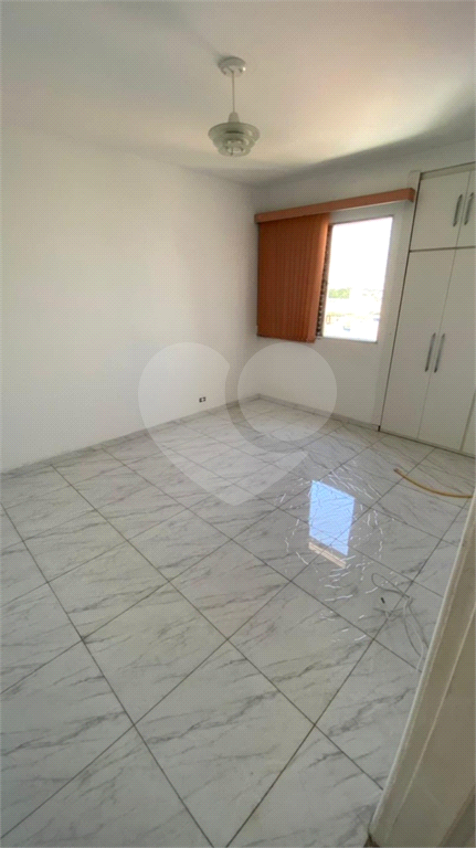 APARTAMENTO em SANTANA