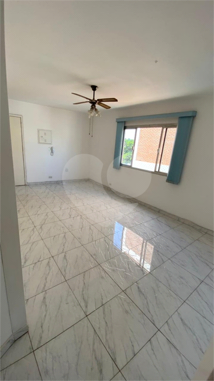 APARTAMENTO em SANTANA