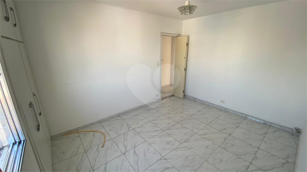 APARTAMENTO em SANTANA