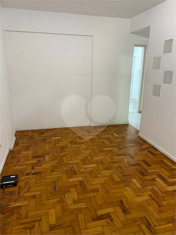Apartamento para Compra em Pinheiros – Oportunidade para Investidores!