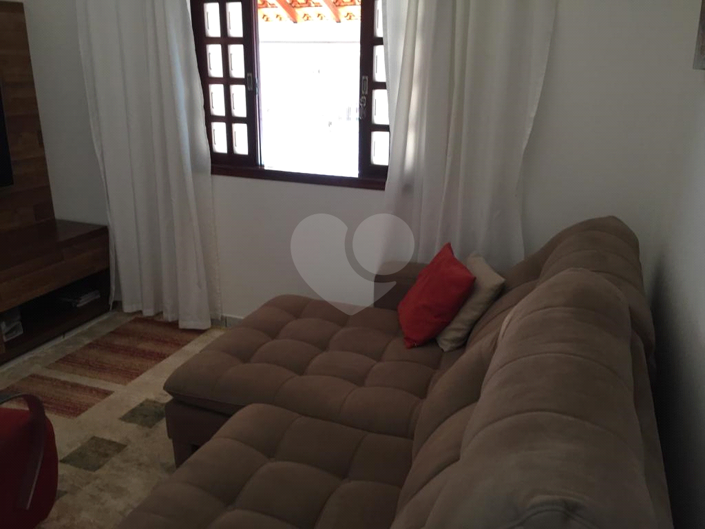 Casa à venda com 3 quartos, 131m² - Foto 11