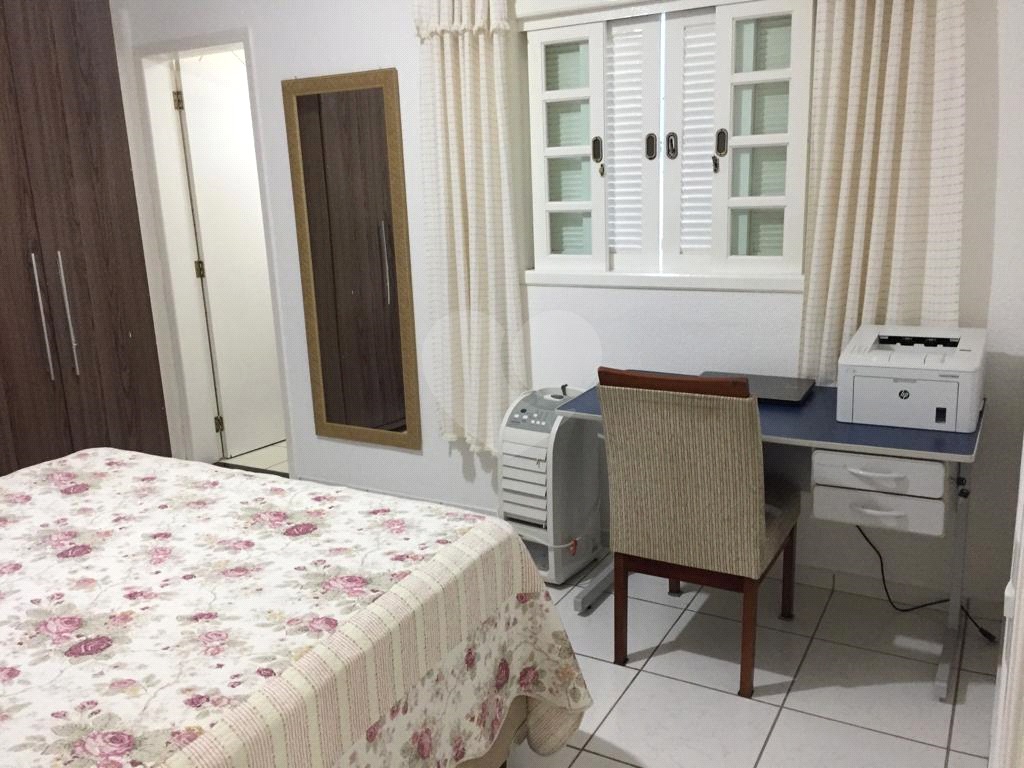 Casa à venda com 3 quartos, 131m² - Foto 24