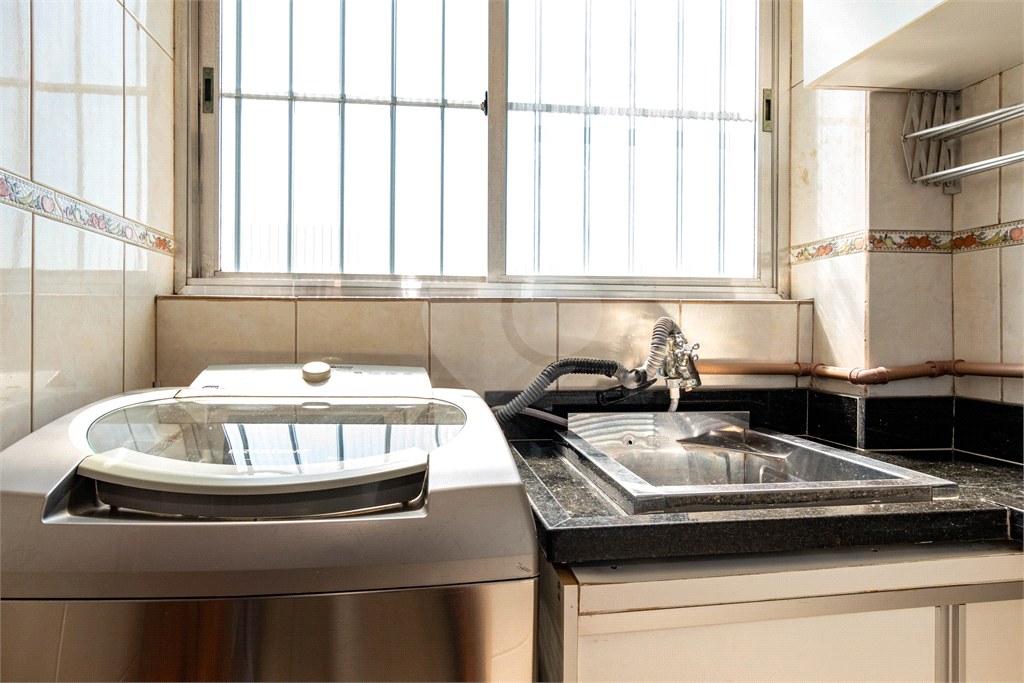 APARTAMENTO em VILA PRUDENTE