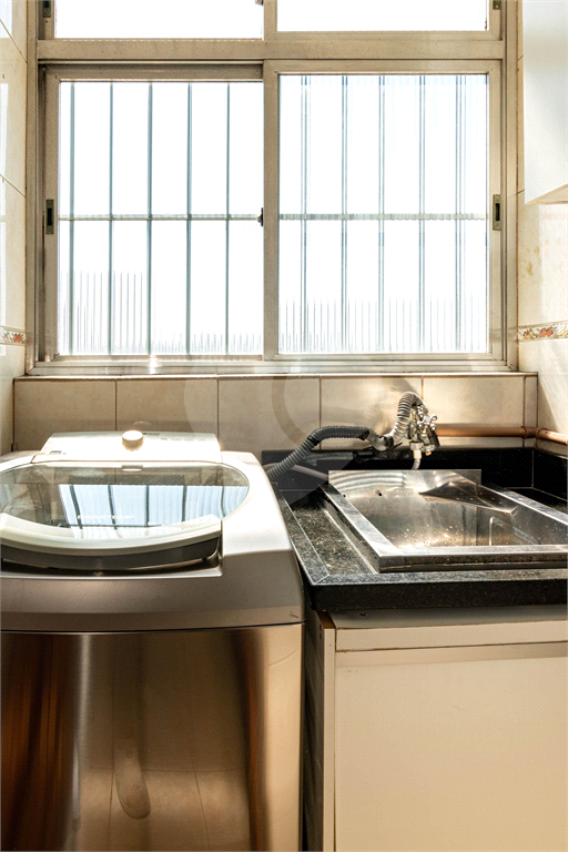 APARTAMENTO em VILA PRUDENTE