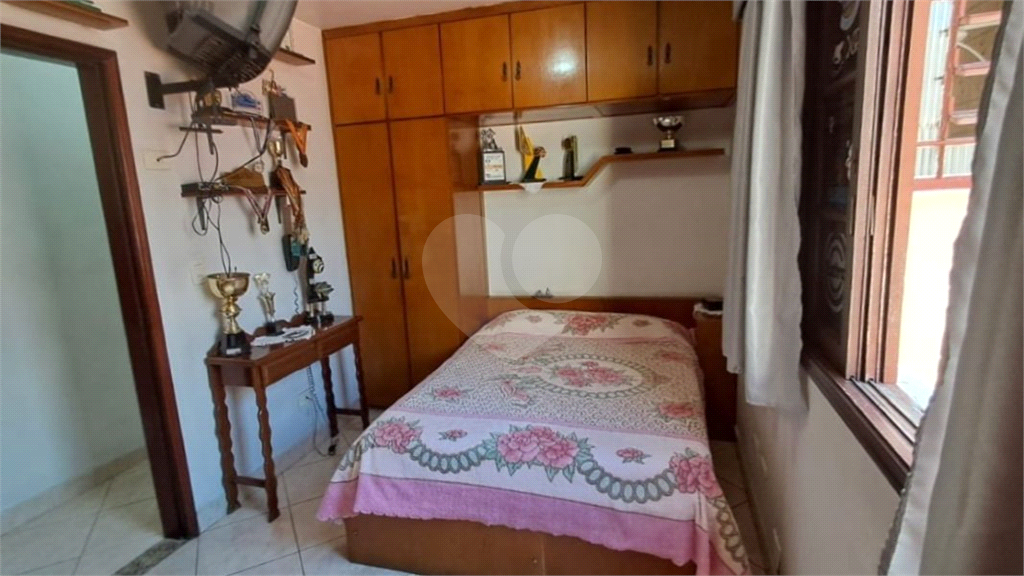 Casa à Venda Mobiliado | 170 m² | 3 dormitórios, 1 suíte | 2 vagas na Vila Maria!