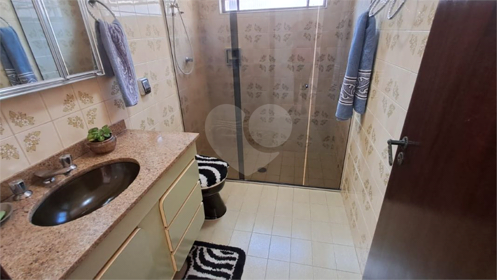 Casa à Venda Mobiliado | 170 m² | 3 dormitórios, 1 suíte | 2 vagas na Vila Maria!