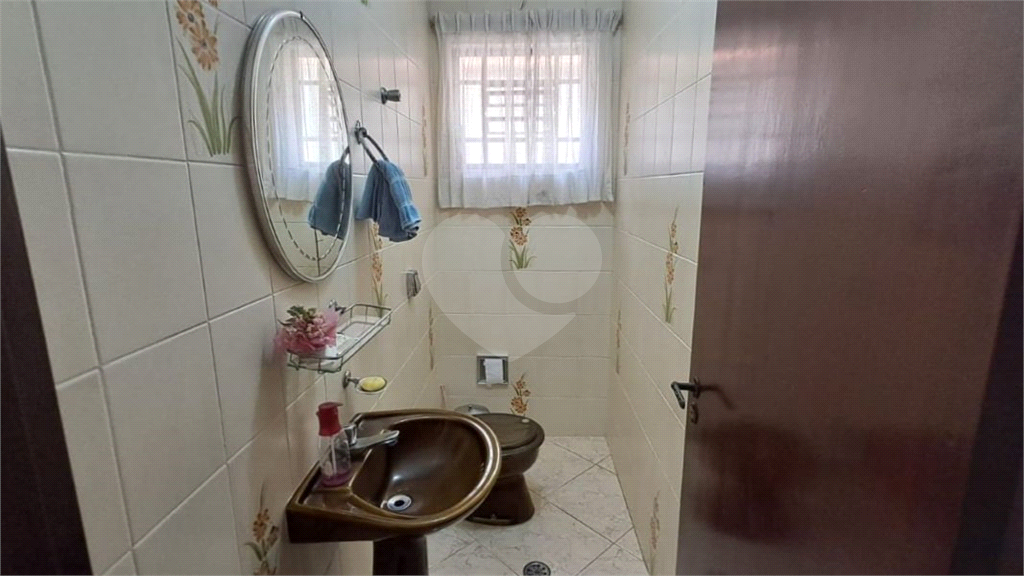 Casa à Venda Mobiliado | 170 m² | 3 dormitórios, 1 suíte | 2 vagas na Vila Maria!