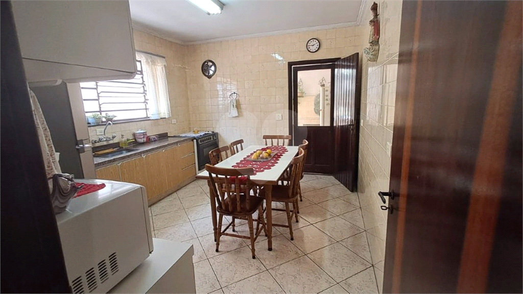 Casa à Venda Mobiliado | 170 m² | 3 dormitórios, 1 suíte | 2 vagas na Vila Maria!