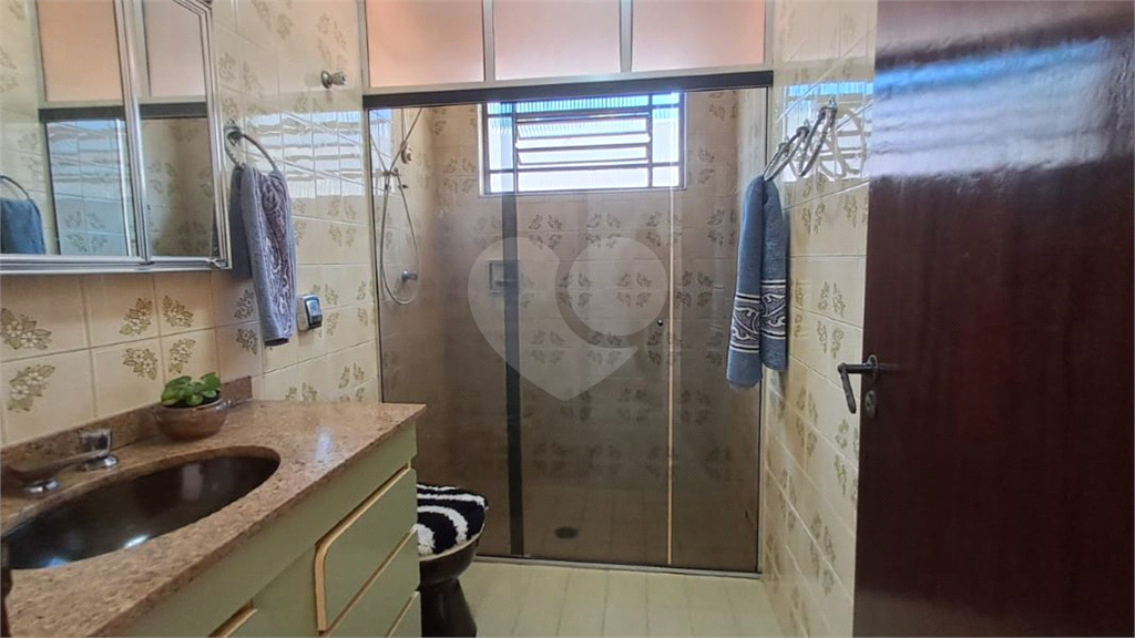 Casa à Venda Mobiliado | 170 m² | 3 dormitórios, 1 suíte | 2 vagas na Vila Maria!