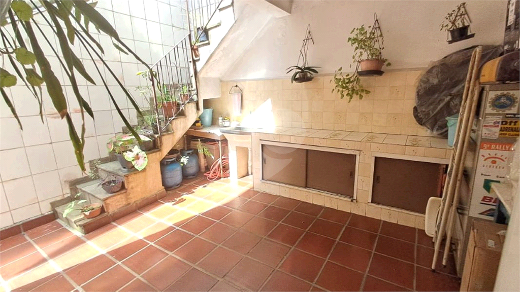 Casa à Venda Mobiliado | 170 m² | 3 dormitórios, 1 suíte | 2 vagas na Vila Maria!