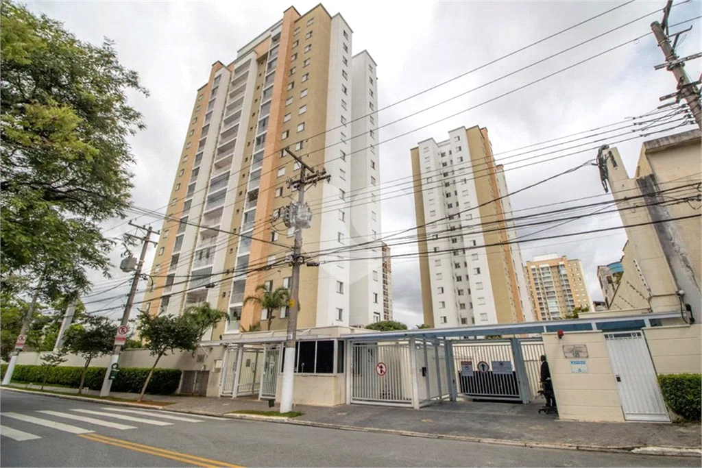 Apartamento 77m² para locação na Moóca - 3 dorm. e 2 vagas 