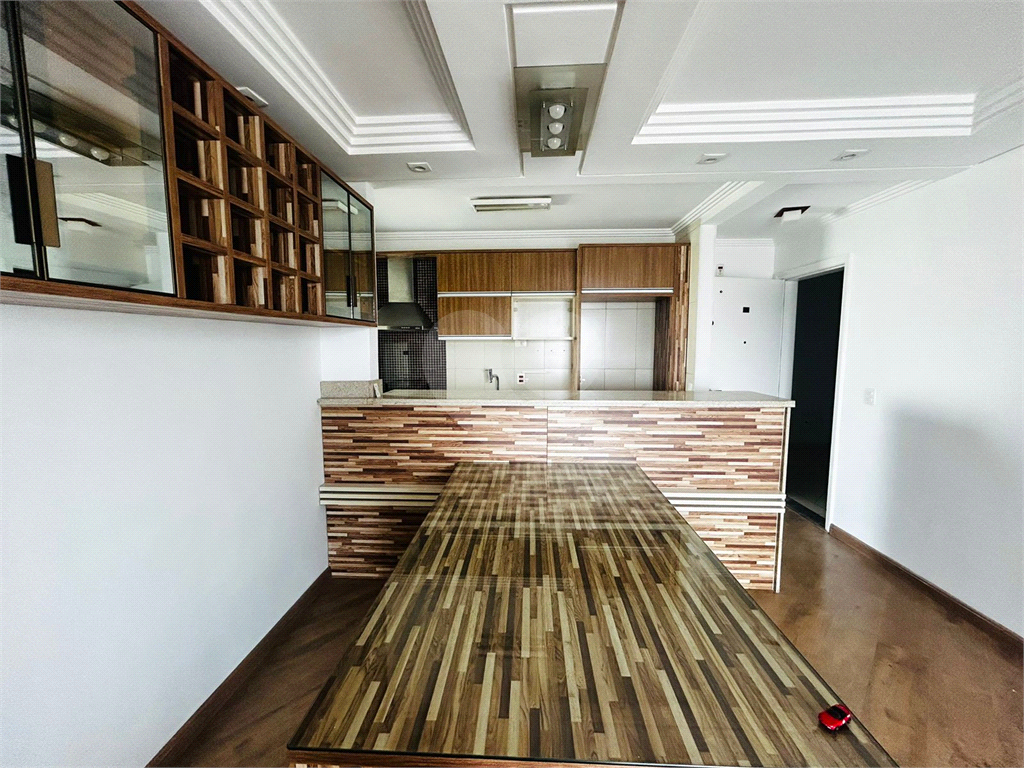 Apartamento 77m² para locação na Moóca - 3 dorm. e 2 vagas 