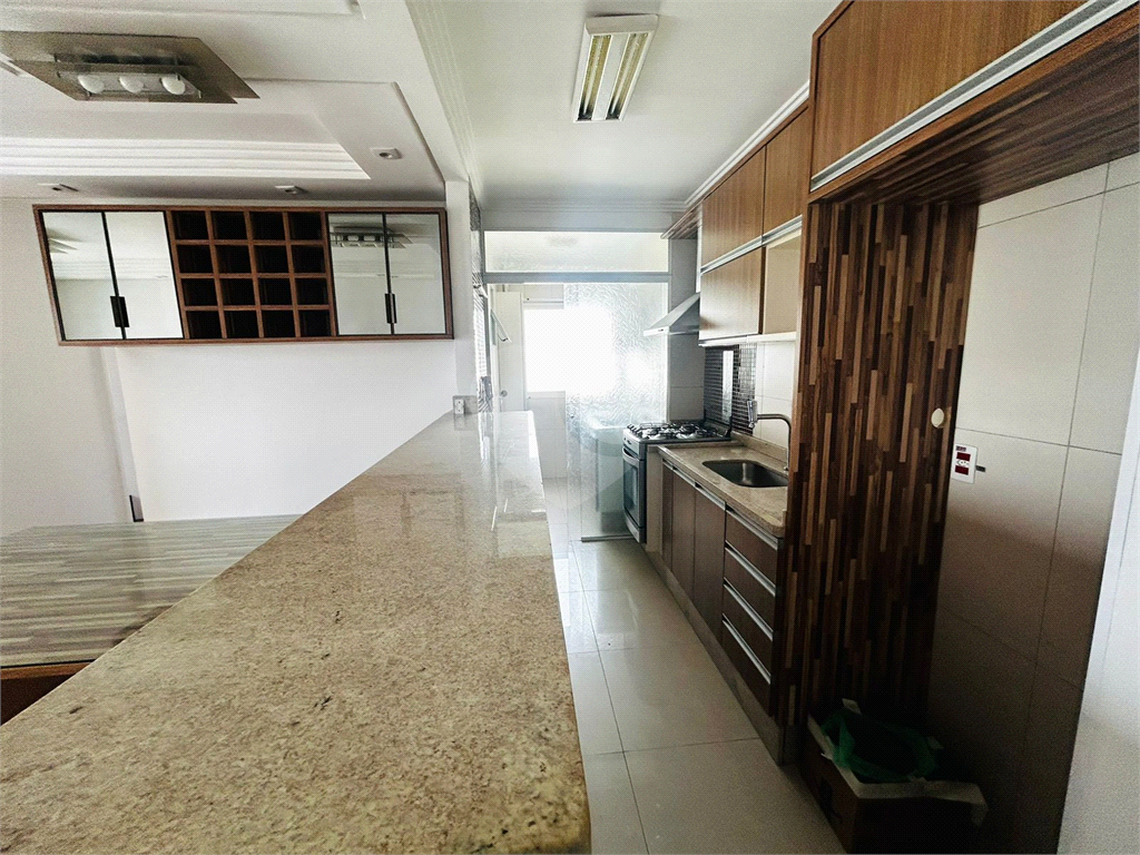 Apartamento 77m² para locação na Moóca - 3 dorm. e 2 vagas 