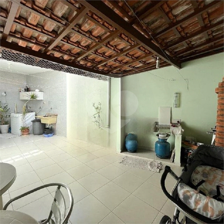 SOBRADO em JABAQUARA