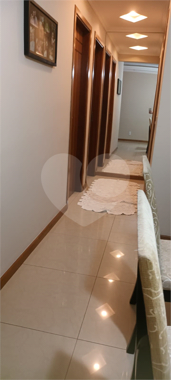 Apartamento à venda com 2 quartos, 63m² - Foto 12