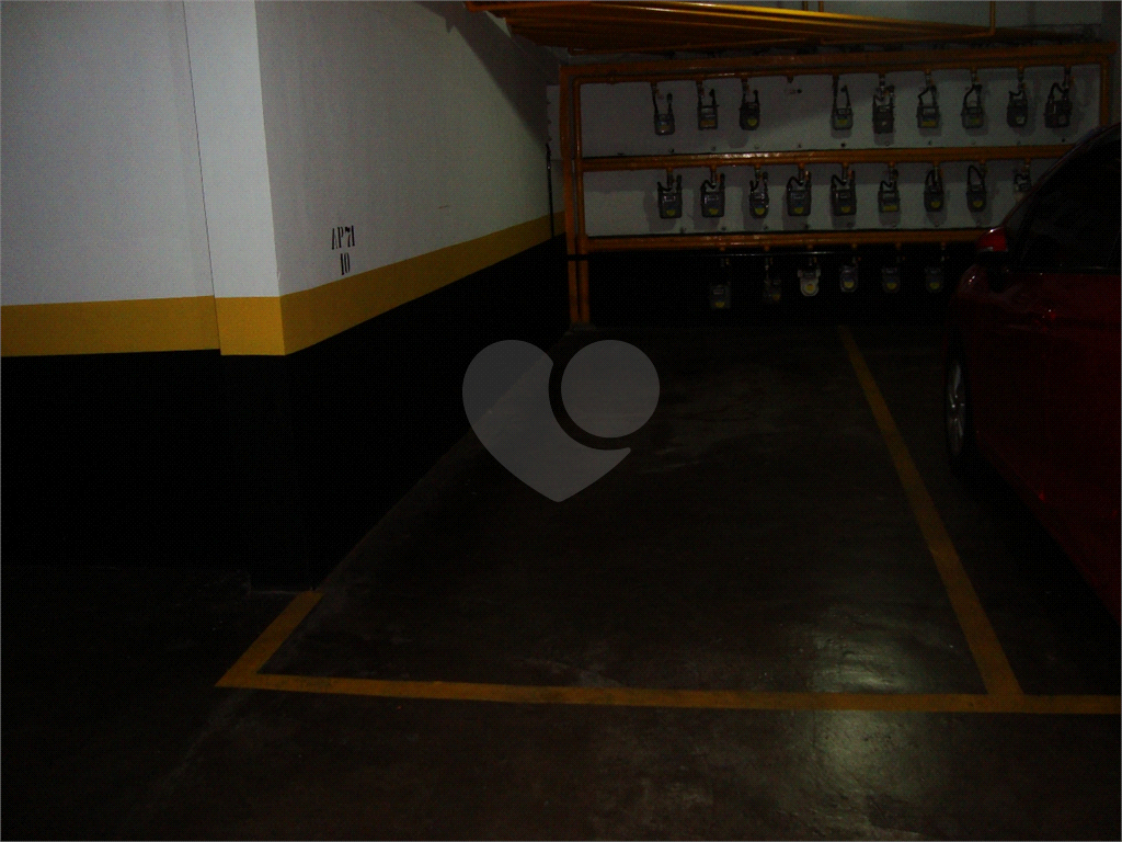 Apartamento ao lado do metro