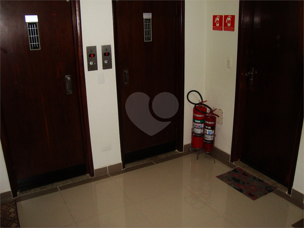 Apartamento ao lado do metro