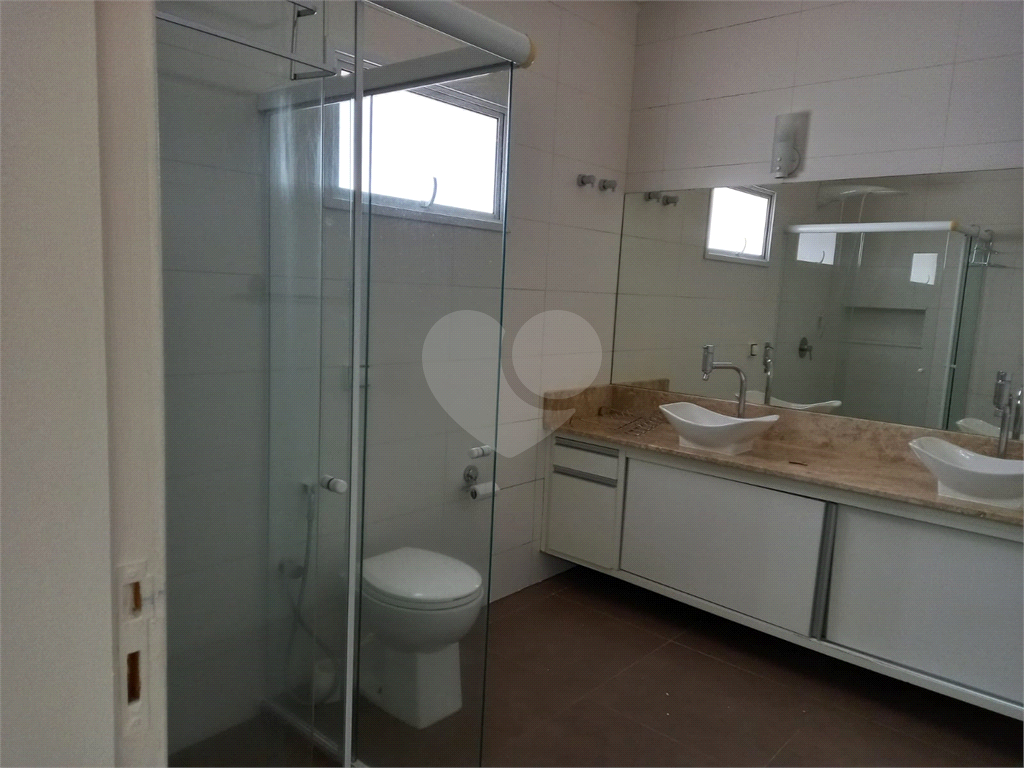 SOBRADO em CONDOMÍNIO RESIDENCIAL SHAMBALLA II