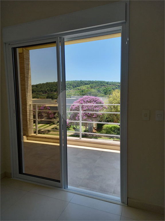 SOBRADO em CONDOMÍNIO RESIDENCIAL SHAMBALLA II