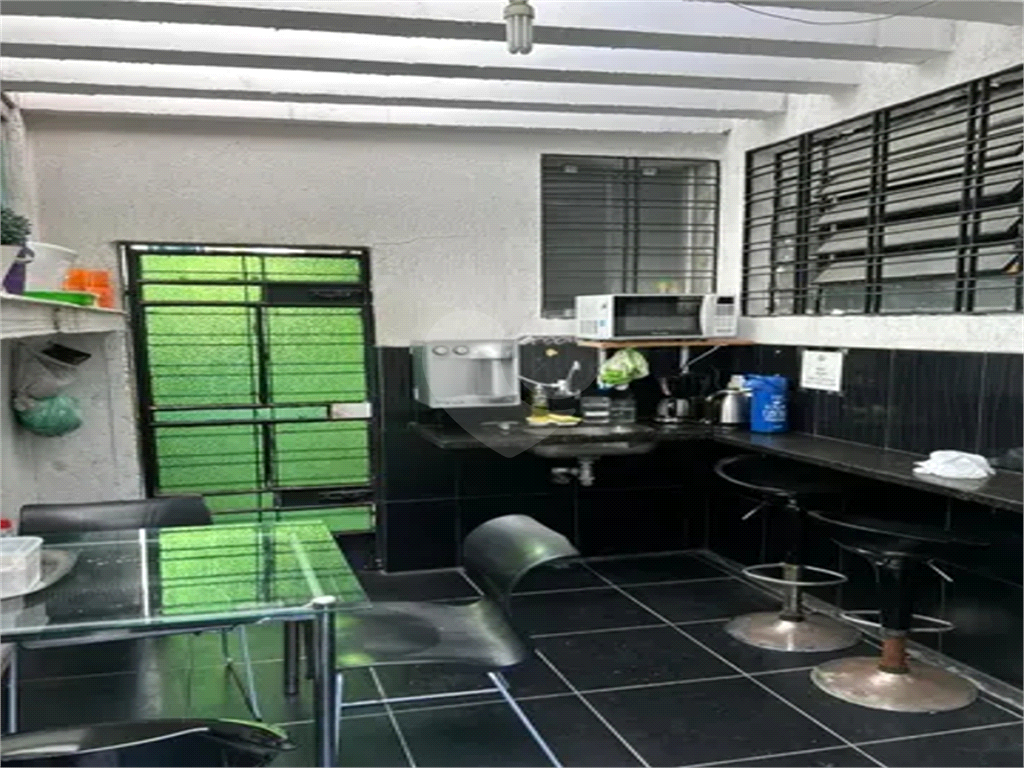 Vende se Uma Casa / Terreno Maravilhosa e Aconchegante!!!