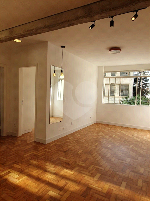 APARTAMENTO em LIBERDADE