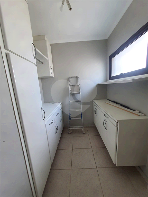 Apartamento em Santana- 3  Dormitórios, 3 vagas - 157m2 - Mobiliado.