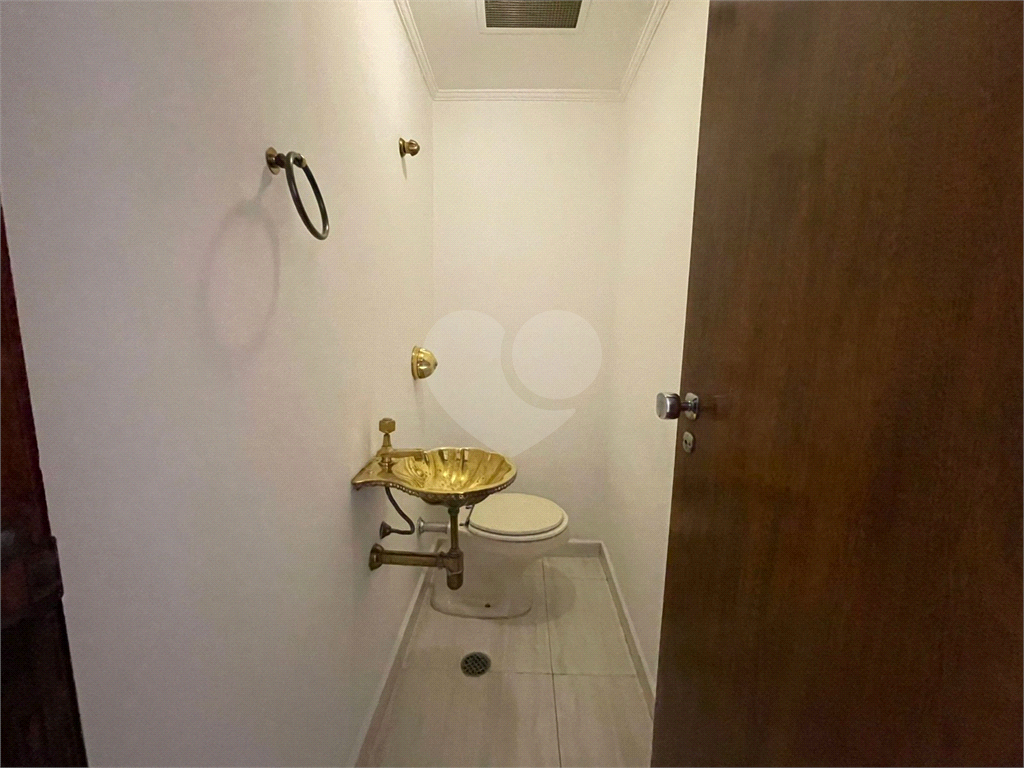 Charmoso Apartamento com 3 Dormitórios e 2 Varandas e 2 Vagas – Conforto e Tranquilidade na Melhor Região do Itaim Bibi 