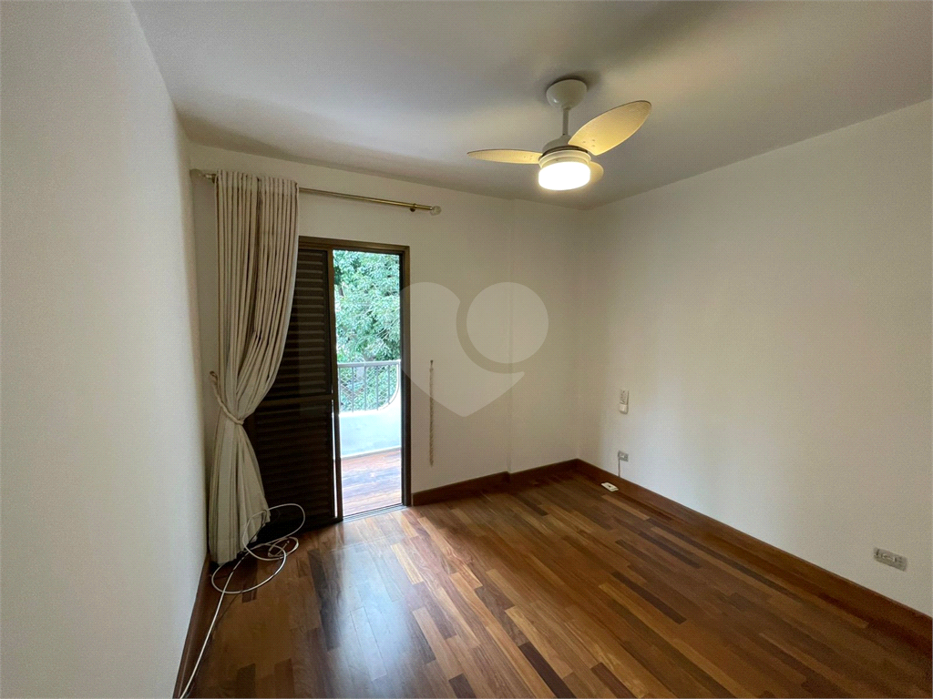 Charmoso Apartamento com 3 Dormitórios e 2 Varandas e 2 Vagas – Conforto e Tranquilidade na Melhor Região do Itaim Bibi 