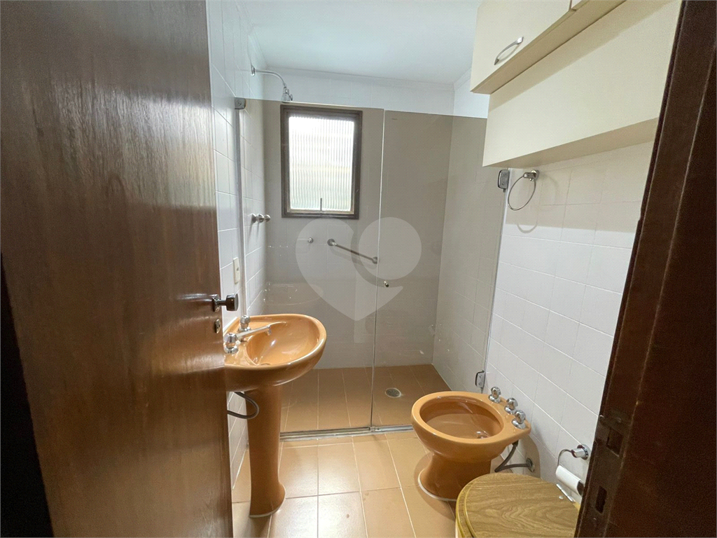 Charmoso Apartamento com 3 Dormitórios e 2 Varandas e 2 Vagas – Conforto e Tranquilidade na Melhor Região do Itaim Bibi 