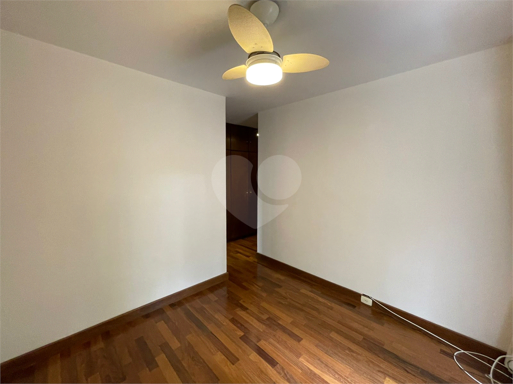 Charmoso Apartamento com 3 Dormitórios e 2 Varandas e 2 Vagas – Conforto e Tranquilidade na Melhor Região do Itaim Bibi 