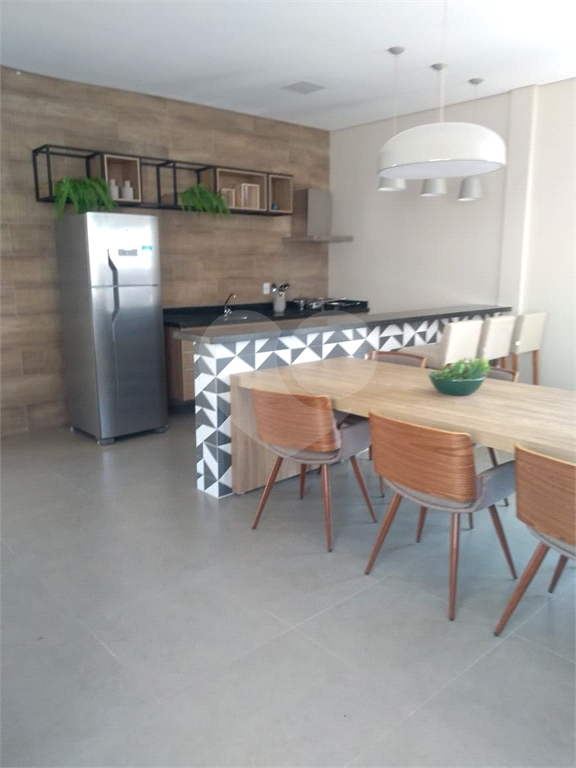 Apartamento à venda com 2 quartos, 48m² - Foto 11