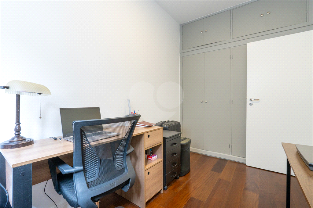Apartamento de 164m², 4 dormitórios e 2 vagas. R$ 1.500.000,00 Higienópolis