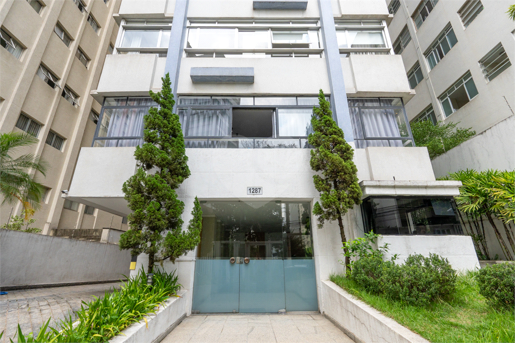 Apartamento de 164m², 4 dormitórios e 2 vagas. R$ 1.500.000,00 Higienópolis