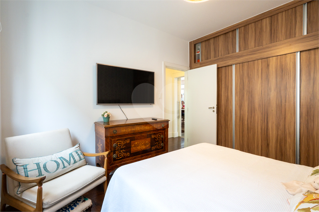 Apartamento de 164m², 4 dormitórios e 2 vagas. R$ 1.500.000,00 Higienópolis