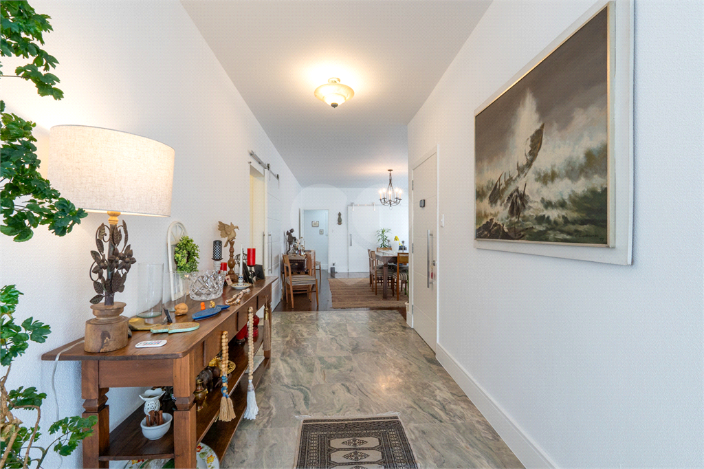 Apartamento de 164m², 4 dormitórios e 2 vagas. R$ 1.500.000,00 Higienópolis