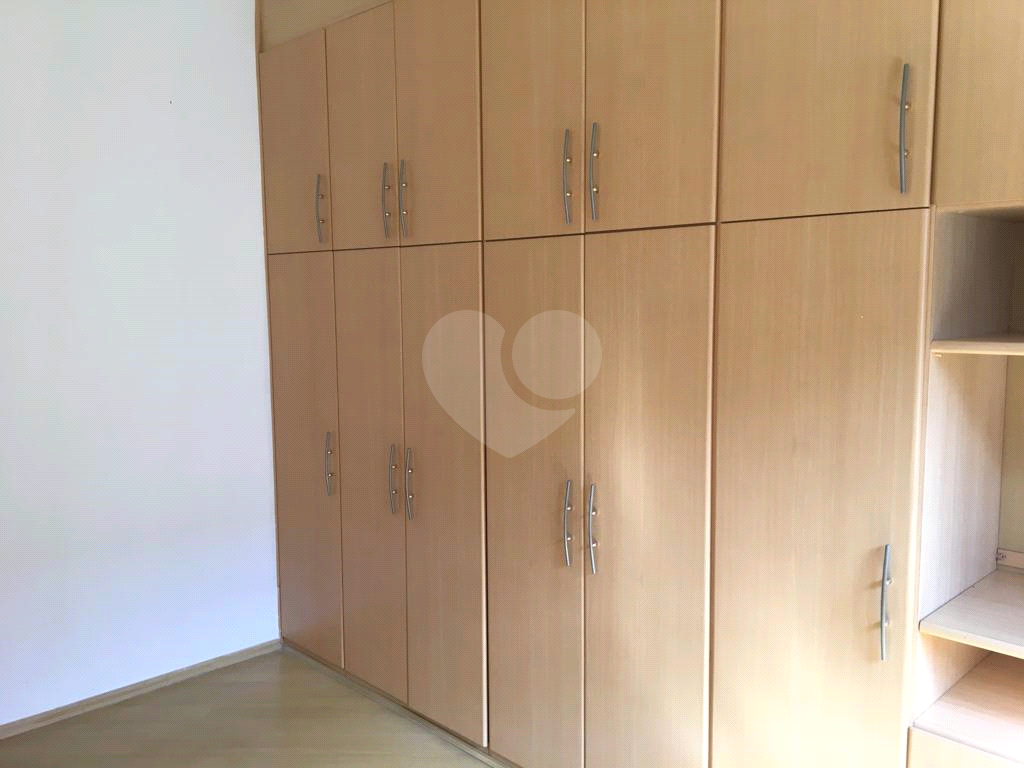 Casa à venda com 4 quartos, 180m² - Foto 13