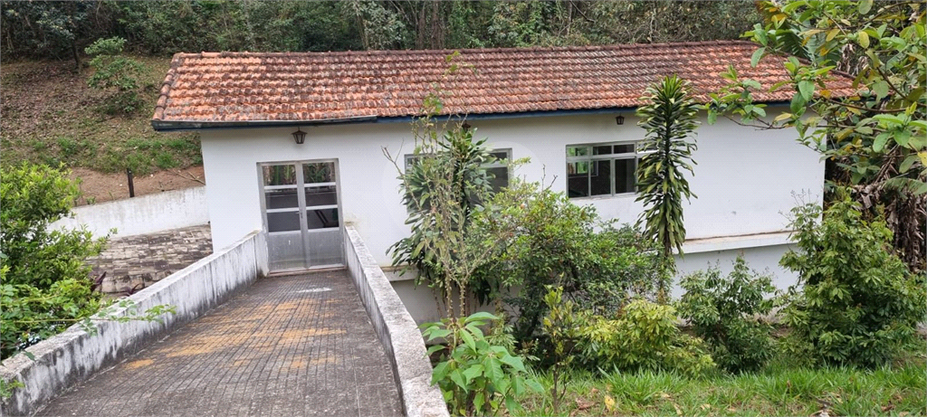 Sitio a Venda em Atibaia Bairro do Rosário com 16.000m²  3 suites, árvores frutíferas- SP