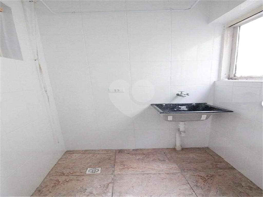 Apartamento à venda com 2 quartos, 49m² - Foto 12